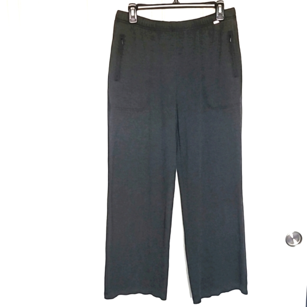 St. John Spa Pants. Size Medium. Graphite Grey. Pull On Elastic Waist.